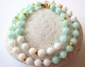 Jade-Kette Collier in zwei Farben natürliche Perlen Edelsteinkette Halskette mit Perlen Geschenkidee 45.5 cm