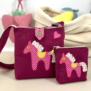 Conjunto, regalo para niña: riñonera y cartera de poni, bonito bolsito de pana