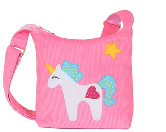 Borsa, borsa su un lungo bar per una bambina con l'unicorno, una piccola borsa sul bambino, rosa listnoszka con unicorno