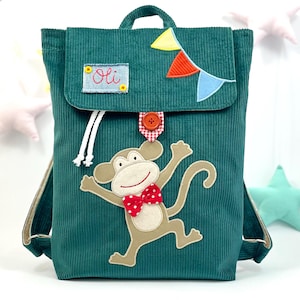 Un sac à dos pour enfant d'âge préscolaire, décoré d'un appliqué de singe et du prénom de l'enfant, un cadeau personnalisé, prénom brodé