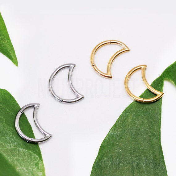 316L Surgical Steel Crescent Moon Hinged Clicker Hoop Daith Cartilage Ring 316L Surgical Steel Crescent Moon Hinged Clicker Hoop Daith Cartilage Ring