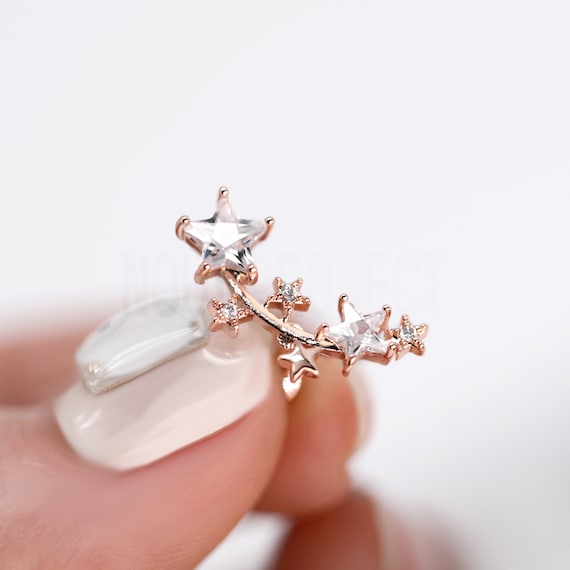 流れ星☆彡ピアスShooting Star Stud Earring For Men & Women 流れ星☆彡ピアスShooting Star Stud Earring For Men & Women Ω