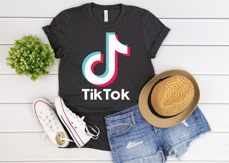 tik tok shirt knot hack
