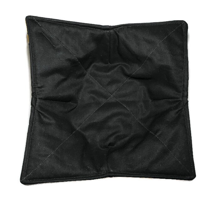 Boston Bruins pot holder Quilted hot pad cozie or trivet. Bowl cozy microwavable NHL