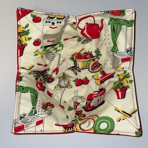 Fifties Kitchen Microwave Bowl Cozy, Quilted, pot holder, soup bowl, plate cozy