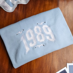 Möwen | Besticktes Sweatshirt | Merch, Songtext, Pastel