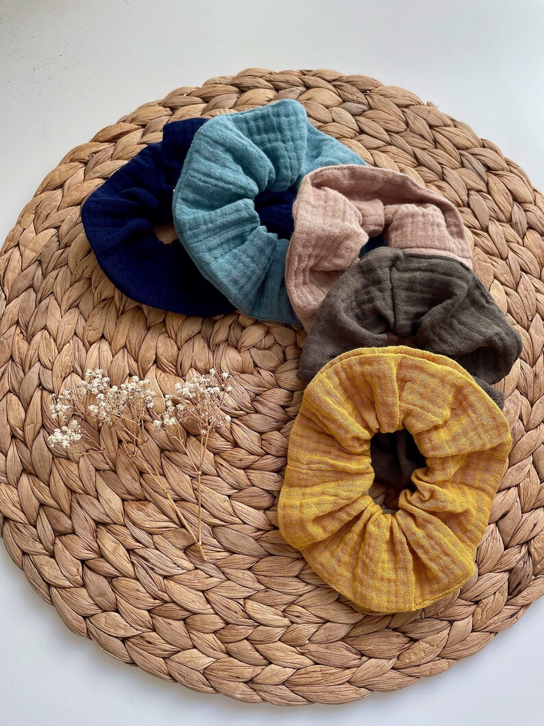 Musselin Scrunchie Organic in vielen Farben biologisch, fair, Zero waste image 2