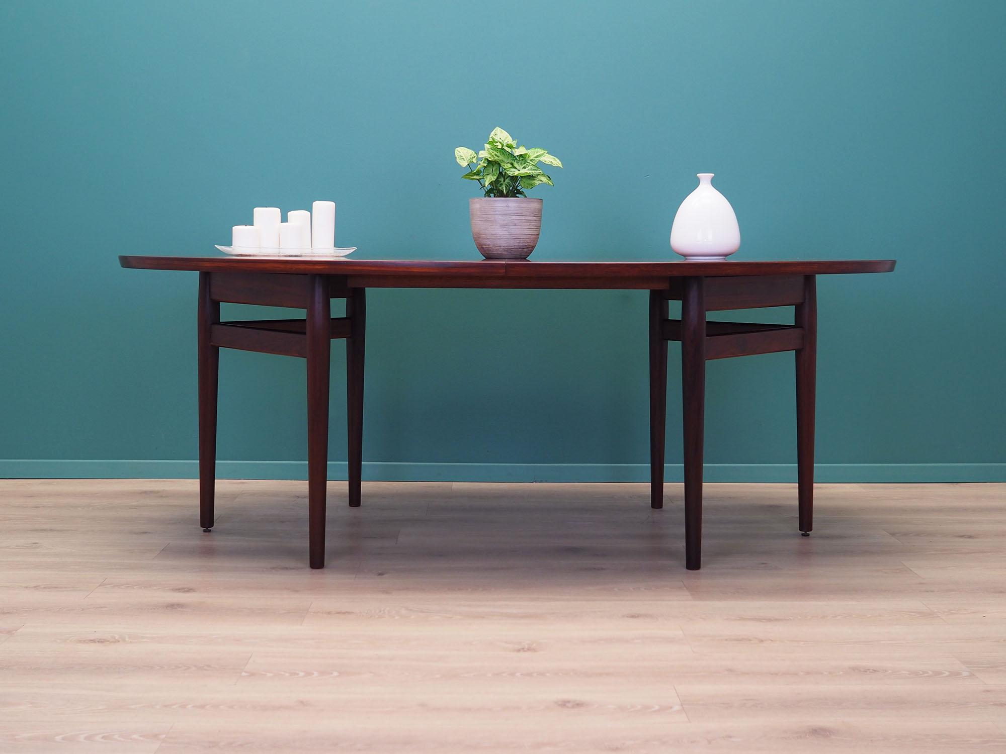 Table Ovale En Palissandre, Années 50, Design Danois, Designer Arne Vodder, Production Sibast