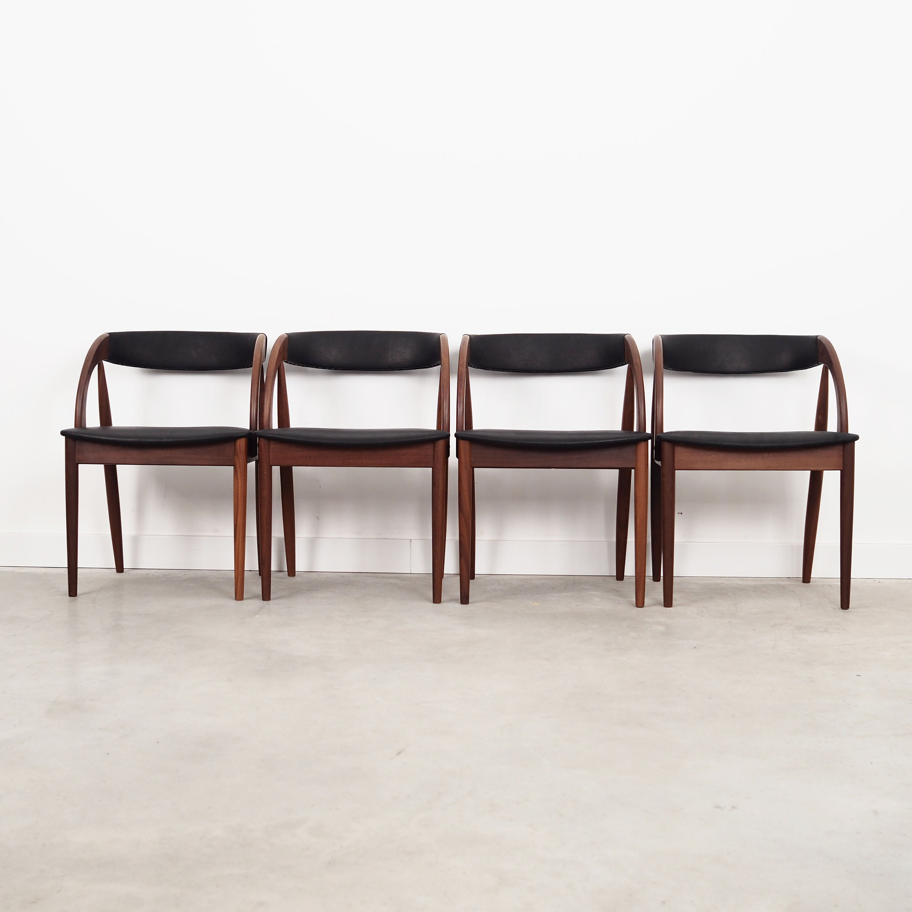 Set of four teak chairs, Danish design, 1970s, manufacturer: Orte Mobelfabrik