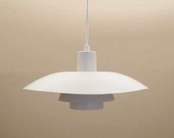Lámpara colgante, diseño danés, década de 1960, diseñador: Poul Henningsen, fabricante Louis Poulsen