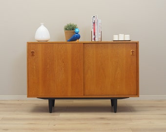 Meuble en frêne, design scandinave, années 1960, production : Danemark