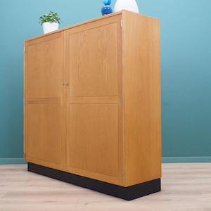 Oak dresser, 60s, Danish design, made in Denmark image 3