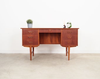 Teak desk, Danish design, 1970s, production: Denmark