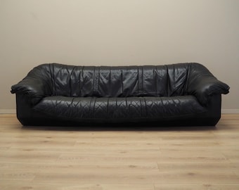 Black leather sofa, Italian design, 1960s, production: Italy