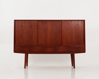 Teak highboard, Danish design, 1960s, designer: E.W. Bach