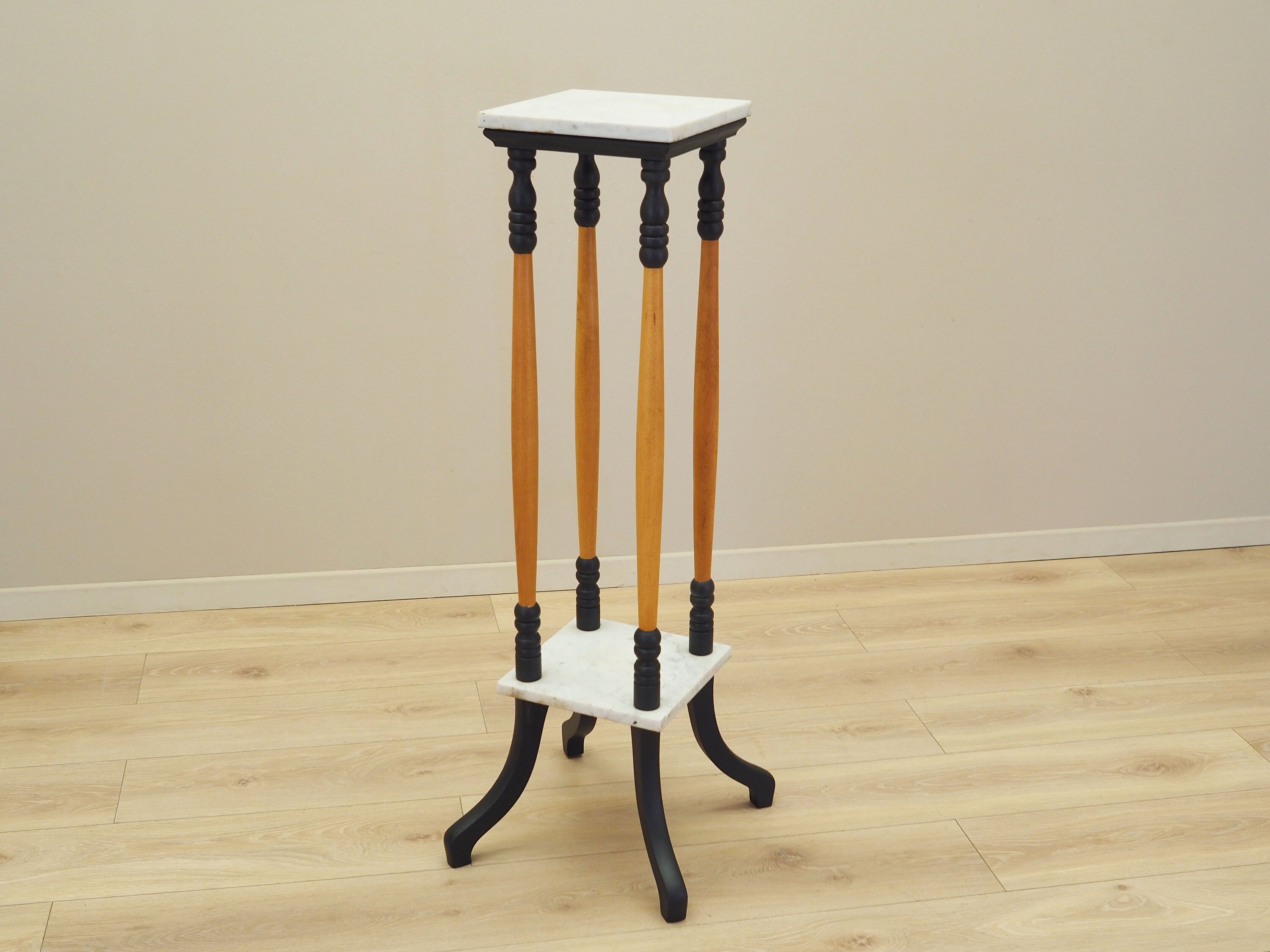 Plant stand, Danish design, 1970s, production: Denmark