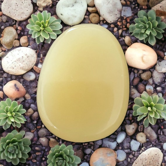 Yellow Calcite Palm Stone, Mexican Calcite Worry Stone, Calcite Flat Stone, Yellow Calcite, Calcite, Palm Stone, Calcite Crystal, Palm Stone