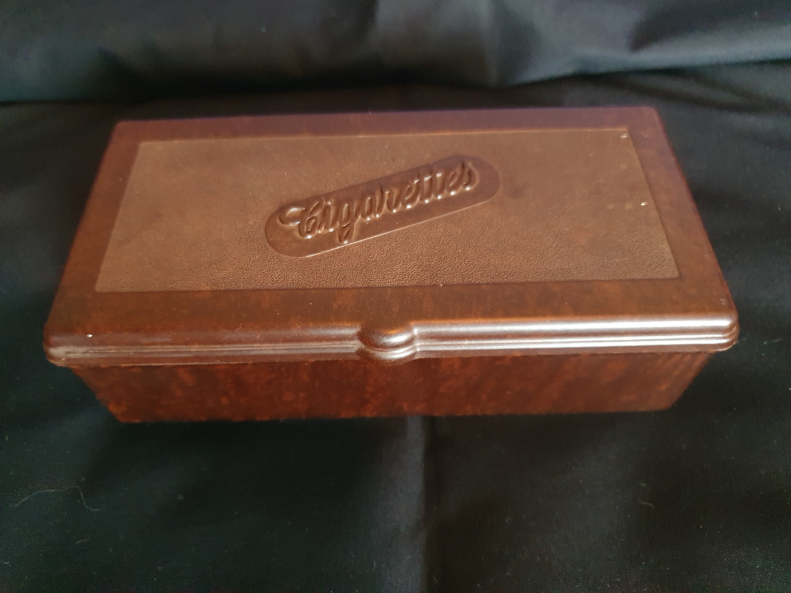 bakelite cigarette box Antique Cherry Red Case Rococo Galante Scene & Brass, Vintage Translucent Red Vanity Collector's Gift, Rare Italy Bakelite Cigarrette Box - Etsy
