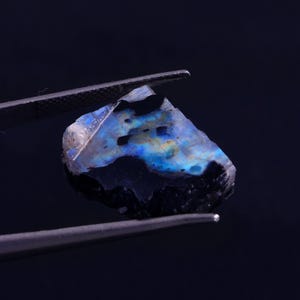 Raw Rainbow Moonstone Grade AA - Rough Rainbow Moonstone Crystal - Natural Rainbow Moonstone - Genuine Moonstone - Healing Crystals & Stones