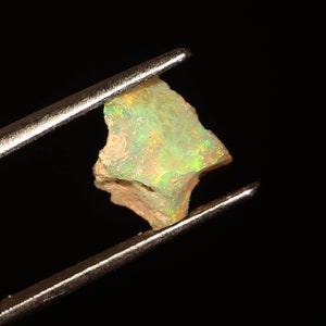 1.85 Ct Ethiopian Opal Raw, Natural Opal Raw, Welo Opal Raw, Multi Fire Opal, Opal Crystals, Opal Raw For Jewelry Making