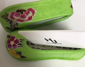 Korea Hanji Craft HJ Hanji Bastelpapier Schuhe Paar Visitenkartenhalter für Geschenk
