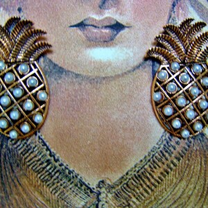 joyería tropical art deco con tarjeta de exhibición bonito verano oro fashionista piña perla perla post joyería deco glamour pendientes