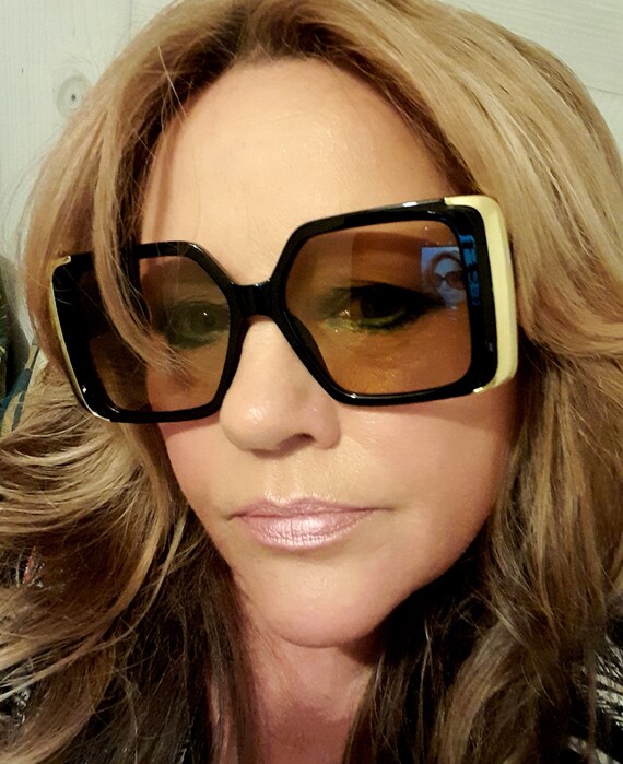 Elegant Black and Tan Square Sunglasses Classy Elegant Vintage Retro Hip Hop Style SUN GLASSES Big  main image 2