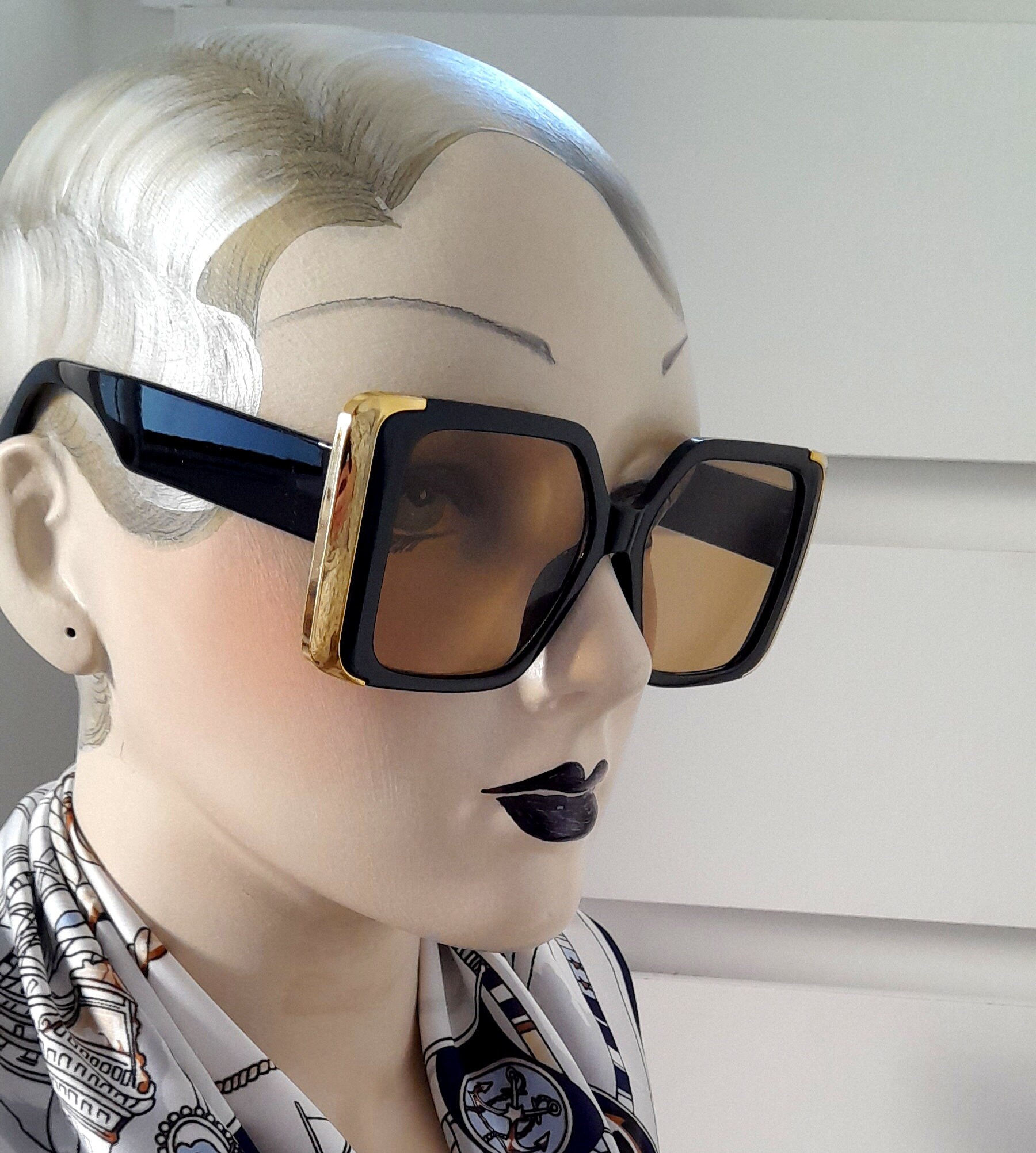 Elegant Black and Tan Square Sunglasses Amazon.com: Matte Black Thick Square Frame Sunglasses for  main image 2