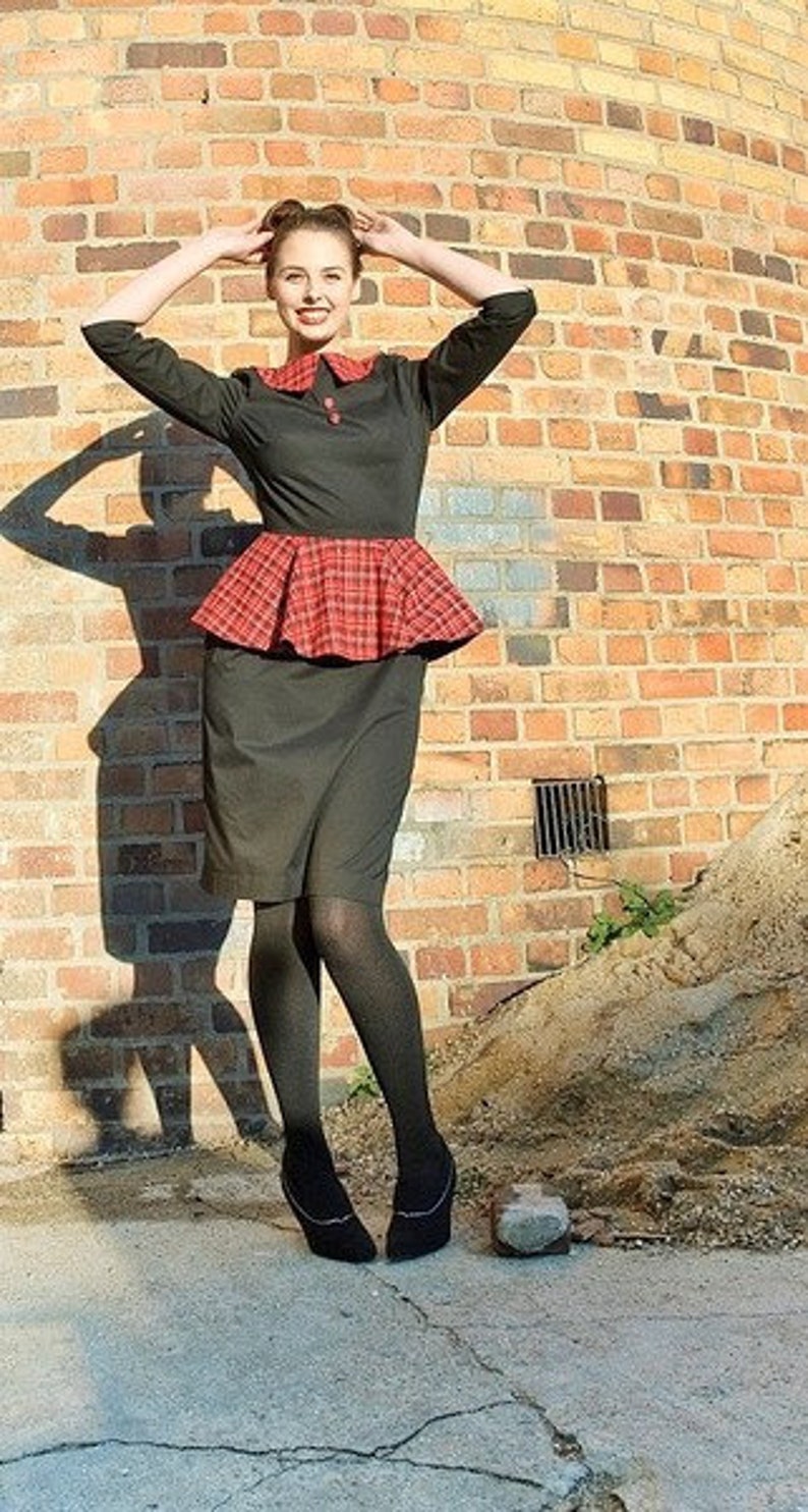 Dress Miss a black-red flannel plaid gr 3840