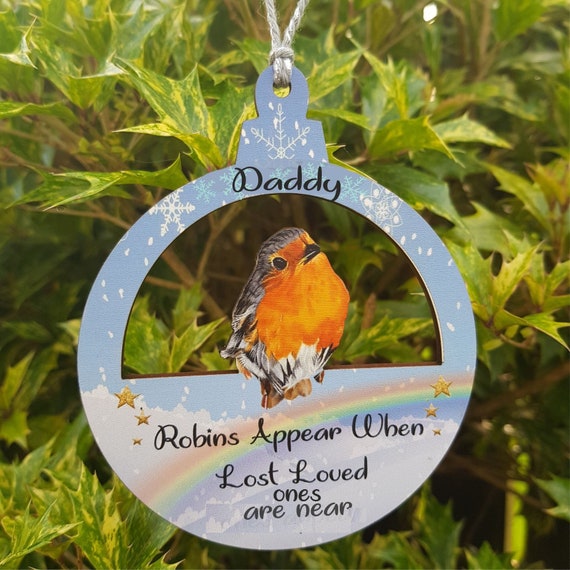 ROBINS APPEAR WHEN LOST LOVED ONES ARE NEAR-WOOD HEART XMAS TREE//CHRISTMAS GIFT