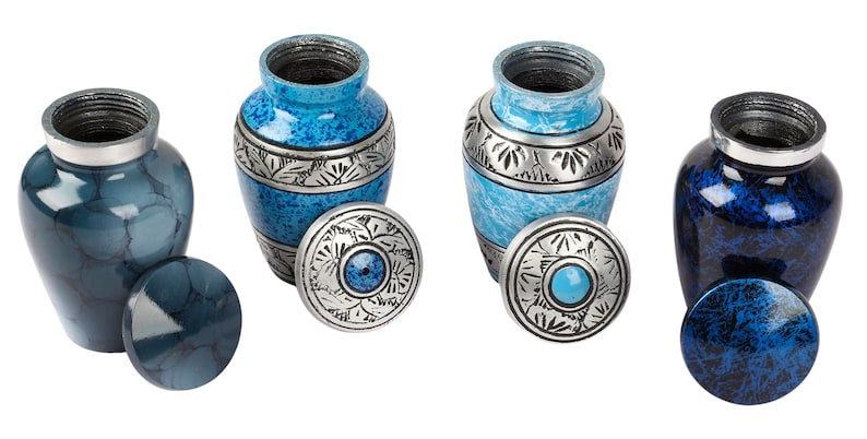 Litet set med 4 askurnor | Handgjorda kremeringsurnor med gratis sammetsbärväskor och premiumask | Metallurnor för kvarlevor bild 4