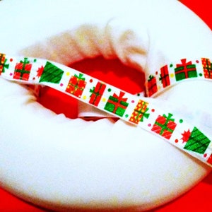 CNH Donut Pillow - White Christmas