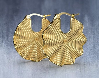 Hoop earrings made in Italy, large hoop earrings by Oltremare Gioielli, Italian fine jewelry, 18k or 14k solid gold hoop earrings
