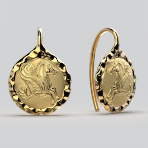 Pegasus Gold Coin Earrings in 14k or 18k, Italian Jewelry made in Italy by Oltremare Gioielli. Ancient Greek style Gold Earrings.