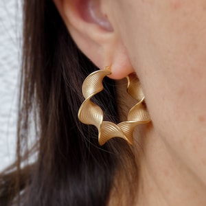 Twisted 14k or 18k Gold Hoop Earrings: Large Italian Jewelry