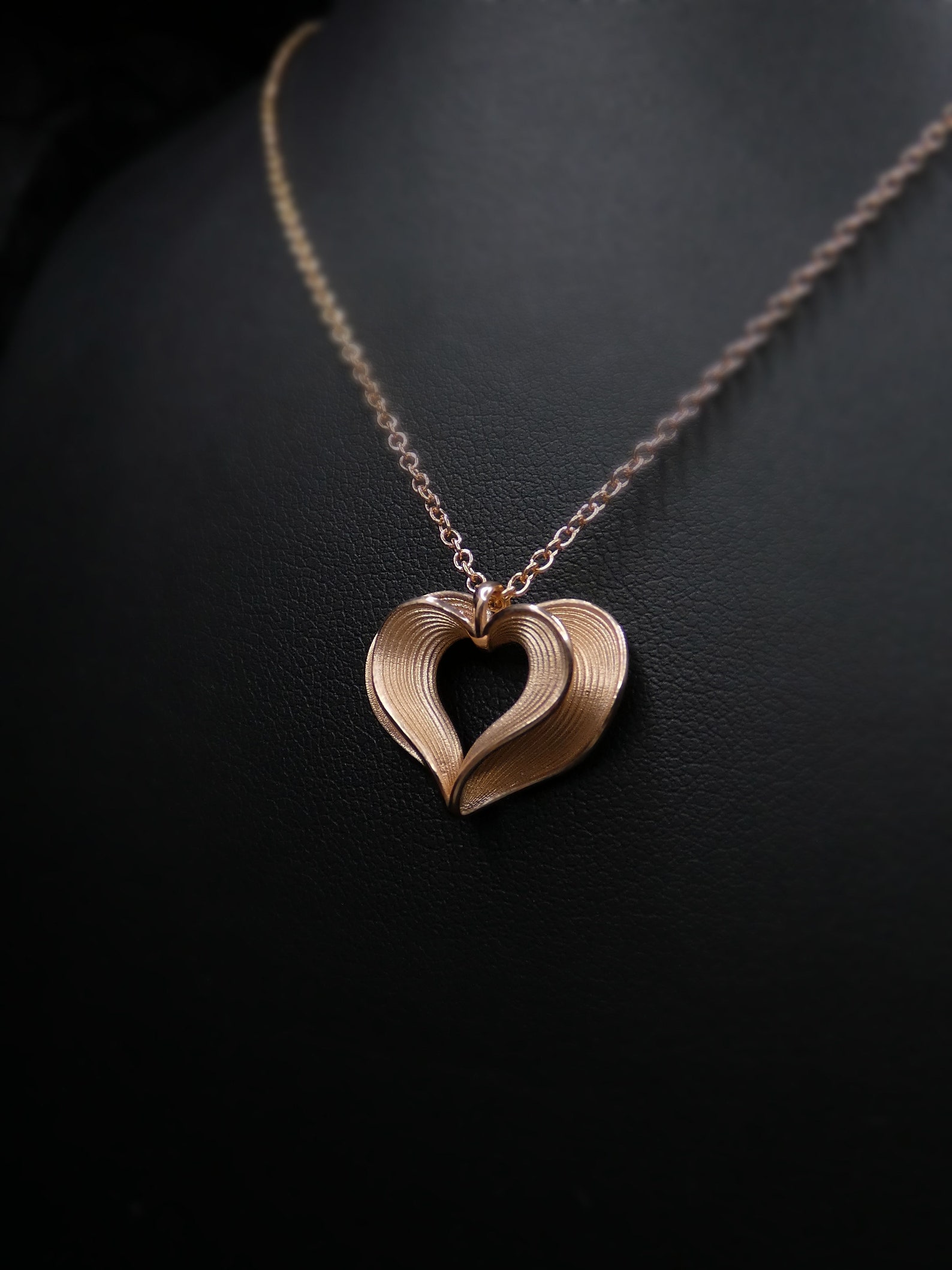Solid Gold Heart Pendant Necklace Italian Gold Pendant 14k Etsy
