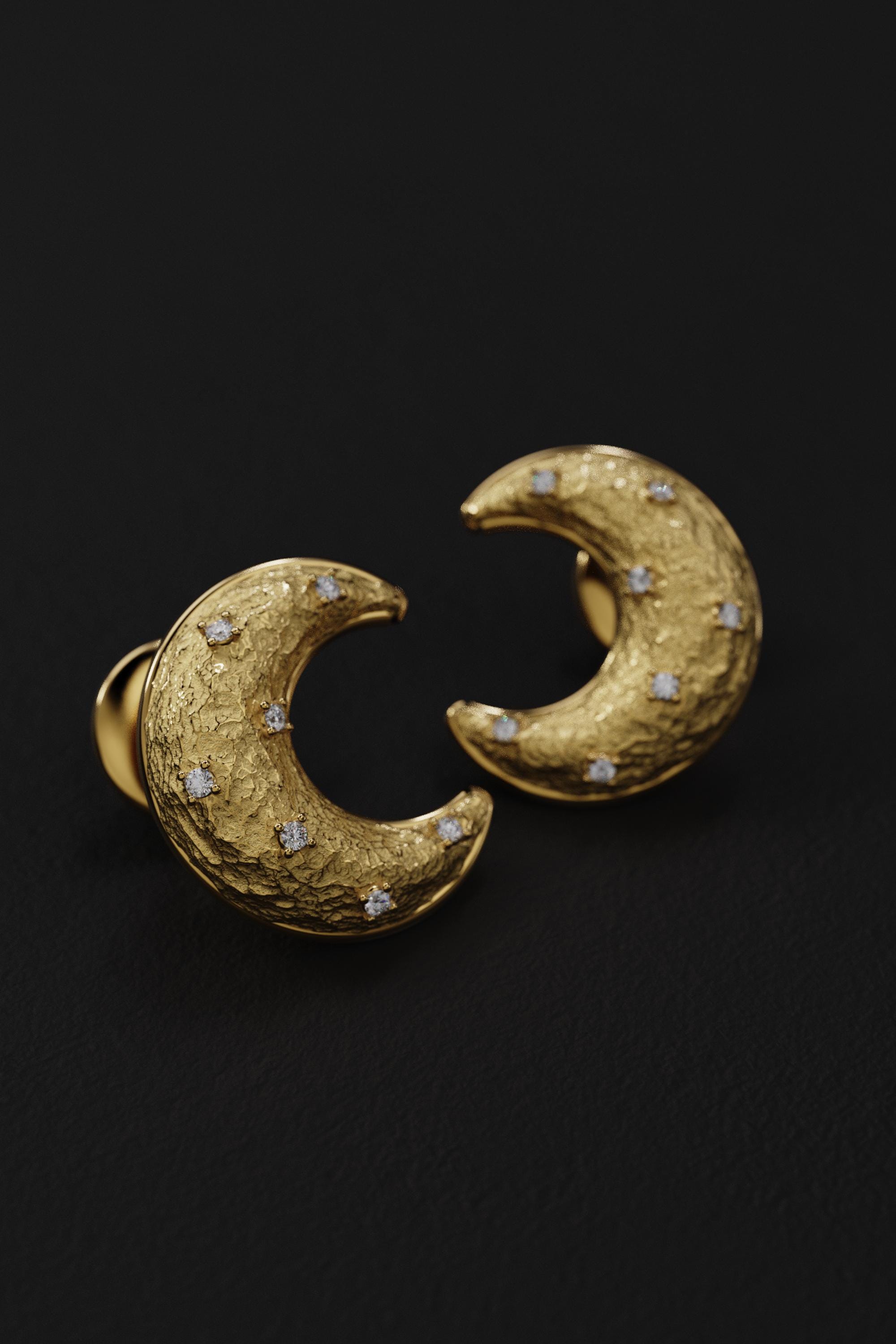 gold crescent stud earrings