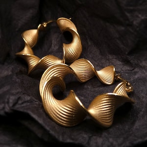 Italian 18k Gold Twisted Hoop Earrings: Large Textured Hoops