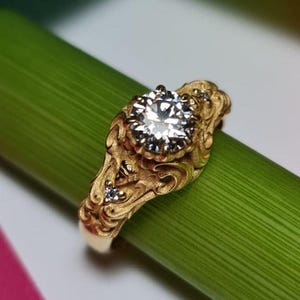 Anillo de oro macizo de 18 k con moissanita y diamantes de estilo barroco - Talla 7 (EE. UU.) Listo para enviar - Hecho en Italia - Sin aranceles aduaneros