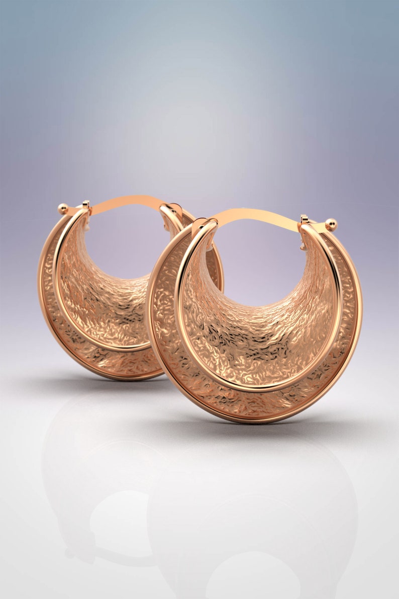 Hoop earrings in 14k or 18k genuine gold, hoop earrings made in Italy by Oltremare Gioielli. Italian fine jewelry, organic gold jewelry image 4