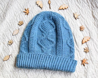 Cable wooly hat