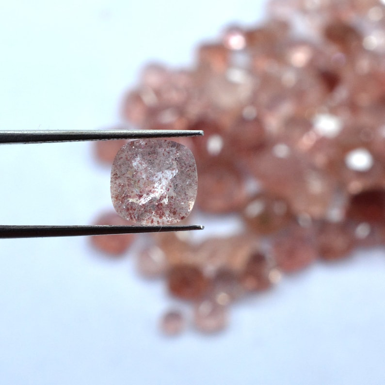 Natural Cherry Quartz Faceted Cushion Cut Loose Gemstone for Jewelry Supply