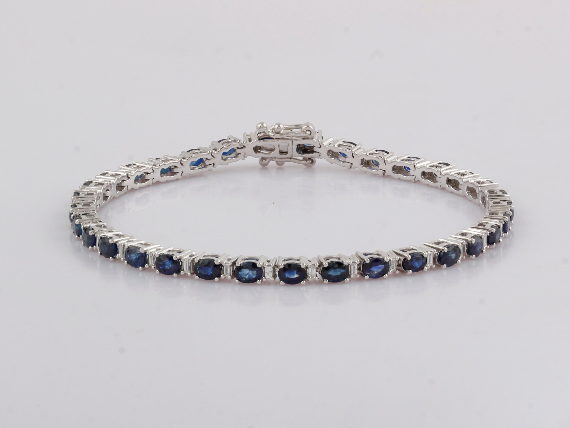 18K ゴールド ブレスレットブルー サファイア ブレスレット