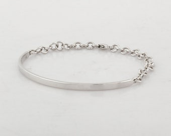 18K Gold cuff bangle,18k bangle,18k gold bangle,18k plain bangle,18k cuff bangle,18k gold jewellery,18k jewellery