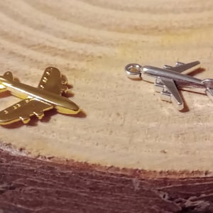 Flugzeuganhänger aus Gold oder Altsilber Bild 2