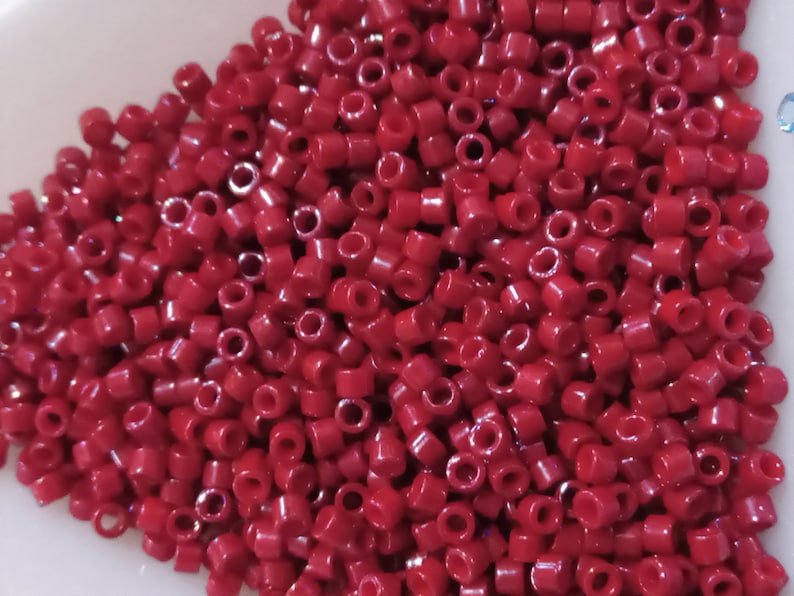 perles Miyuki 11/0 , sachet de 5gr couleur au choix DB654 bordeaux