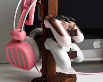 Handmade Wooden Controller Stand – Gaming Headset Holder Desk Organizer – PS5 Xbox Controller Rack – Natural Wood Gaming Setup Gift