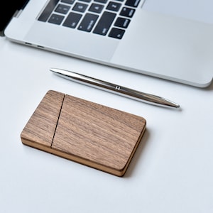 Estojo para cartão de visita, porta-cartão de visita personalizado, estojo para cartão de visita de madeira, presentes masculinos, presente de chefe, presente de ano novo, presentes de padrinhos