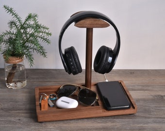 Wood Headphone Stand, Headphone Holder, Docking Station, Desk Organiser, Office Décor, Gift for him, Music Lover, Handmade Wood