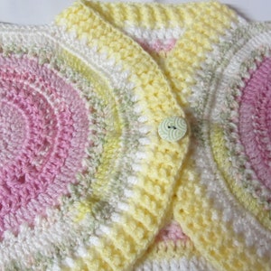 Yellow-pink layette